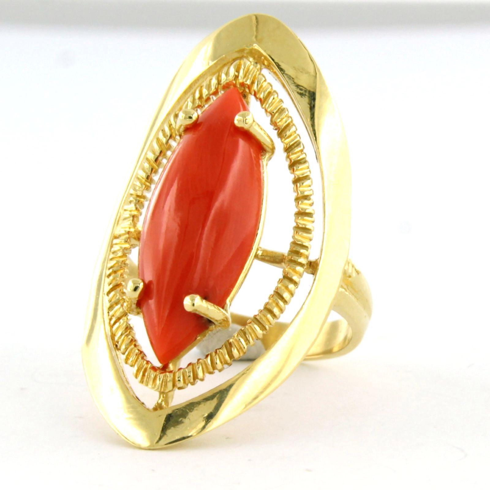 18k yellow gold ring set with coral - ring size US 6.5 - EU.17 (53)

detailed description

the top of the ring is 3.2 mm wide and 5.0 mm high

Ring size US 6.5 - EU.17 (53), ring can be enlarged or reduced a few sizes at cost price. Please contact