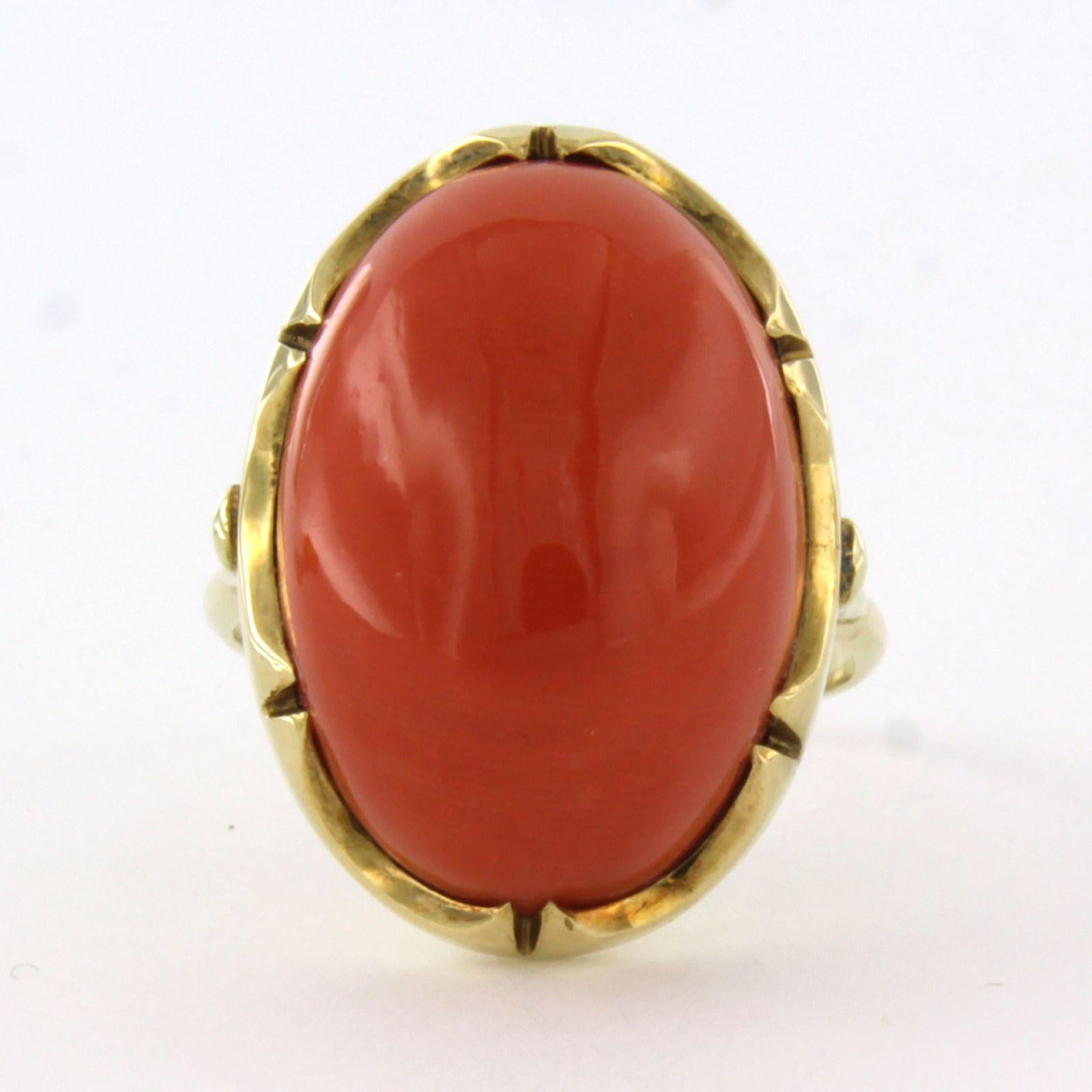 14k yellow gold ring set with a coral - 8.1 grams - ring size US 7.75 - EU 18(57)

detailed description:

The top of the ring is in an oval shape of 2.3 cm by 1.8 cm wide and 1.2 cm high

Ring size US 7.75 - EU 18(57), ring can be enlarged and