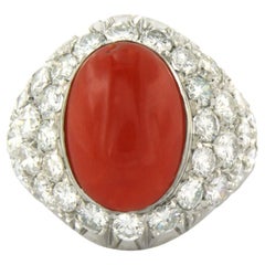 Ring with coral and brilliant cut diamonds up to 3.60ct 8.2 grams 14k white gold