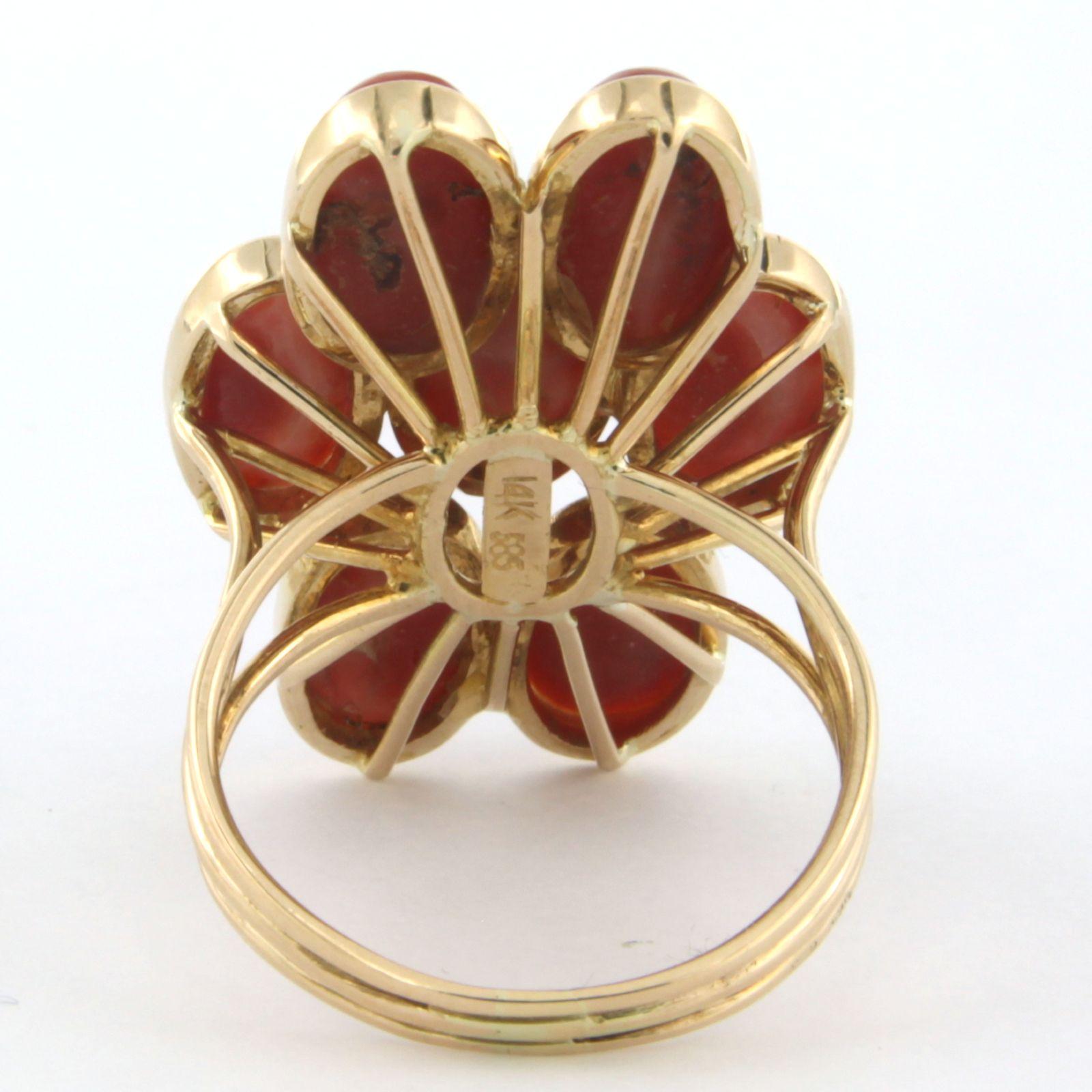 Moderno Anello con Corallium Rubrum in oro rosa 14k - 9,5 grammi in vendita