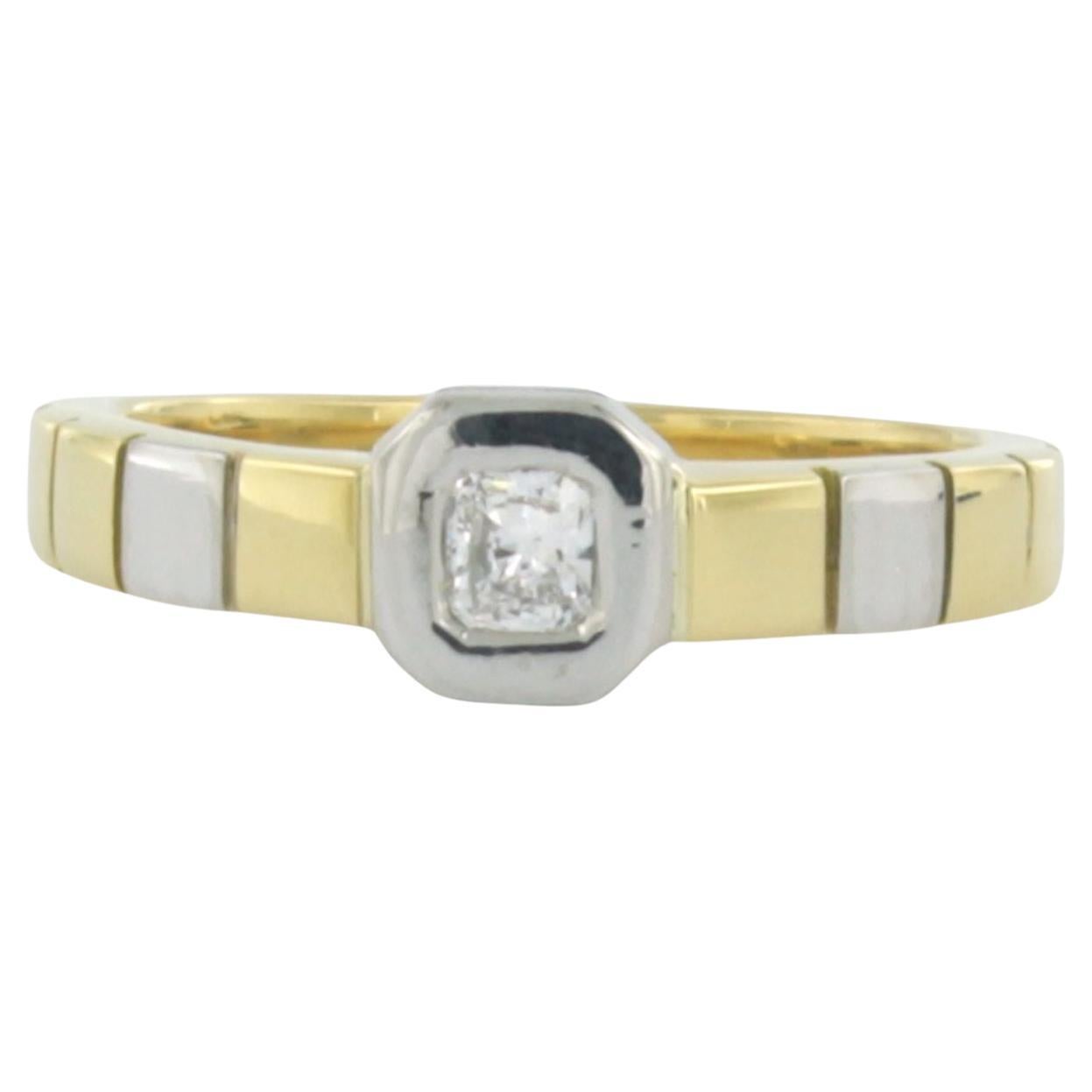 Ring with Diamond 18k gold with platina For Sale