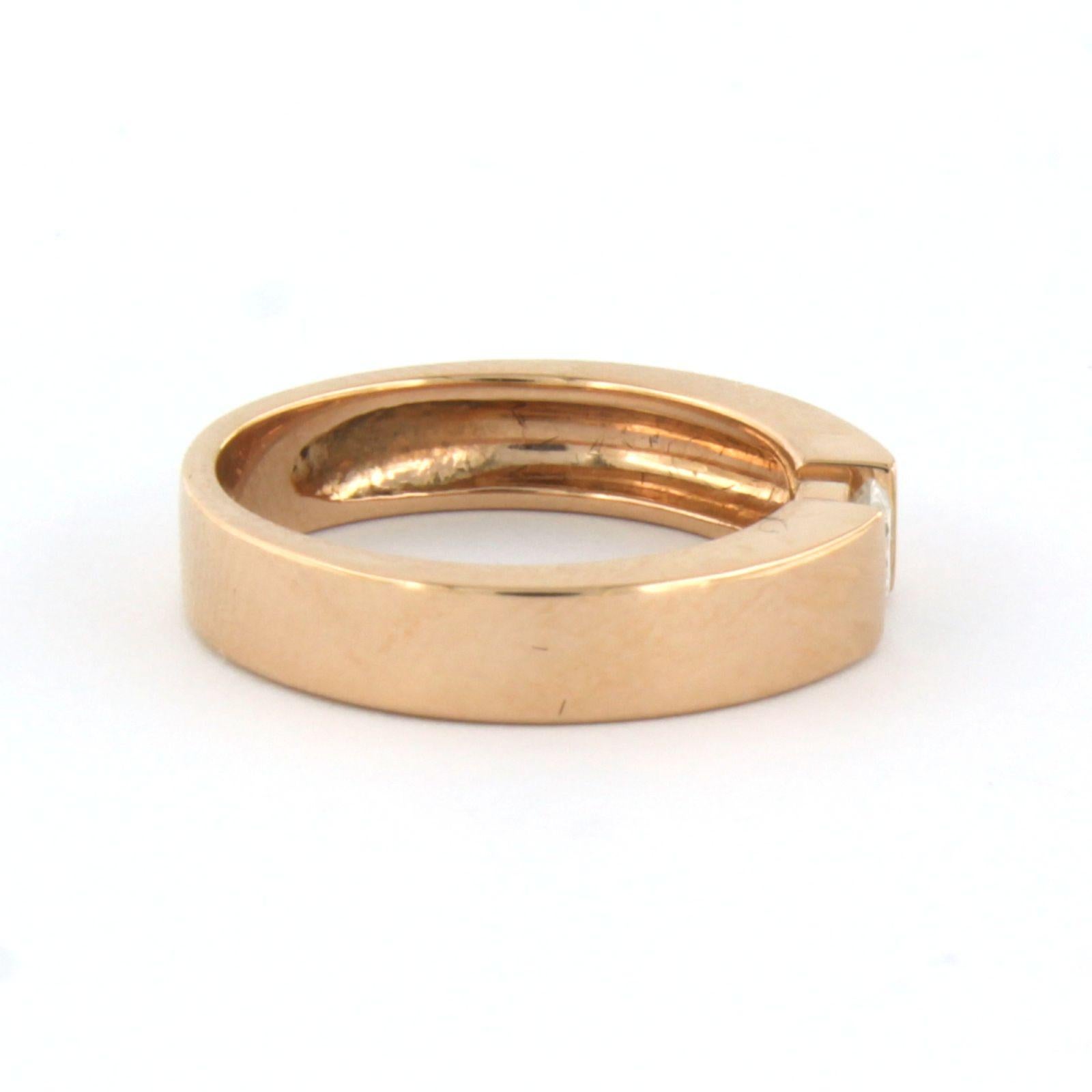 Ring mit Diamanten aus 18 Karat Rotgold (Brillantschliff)