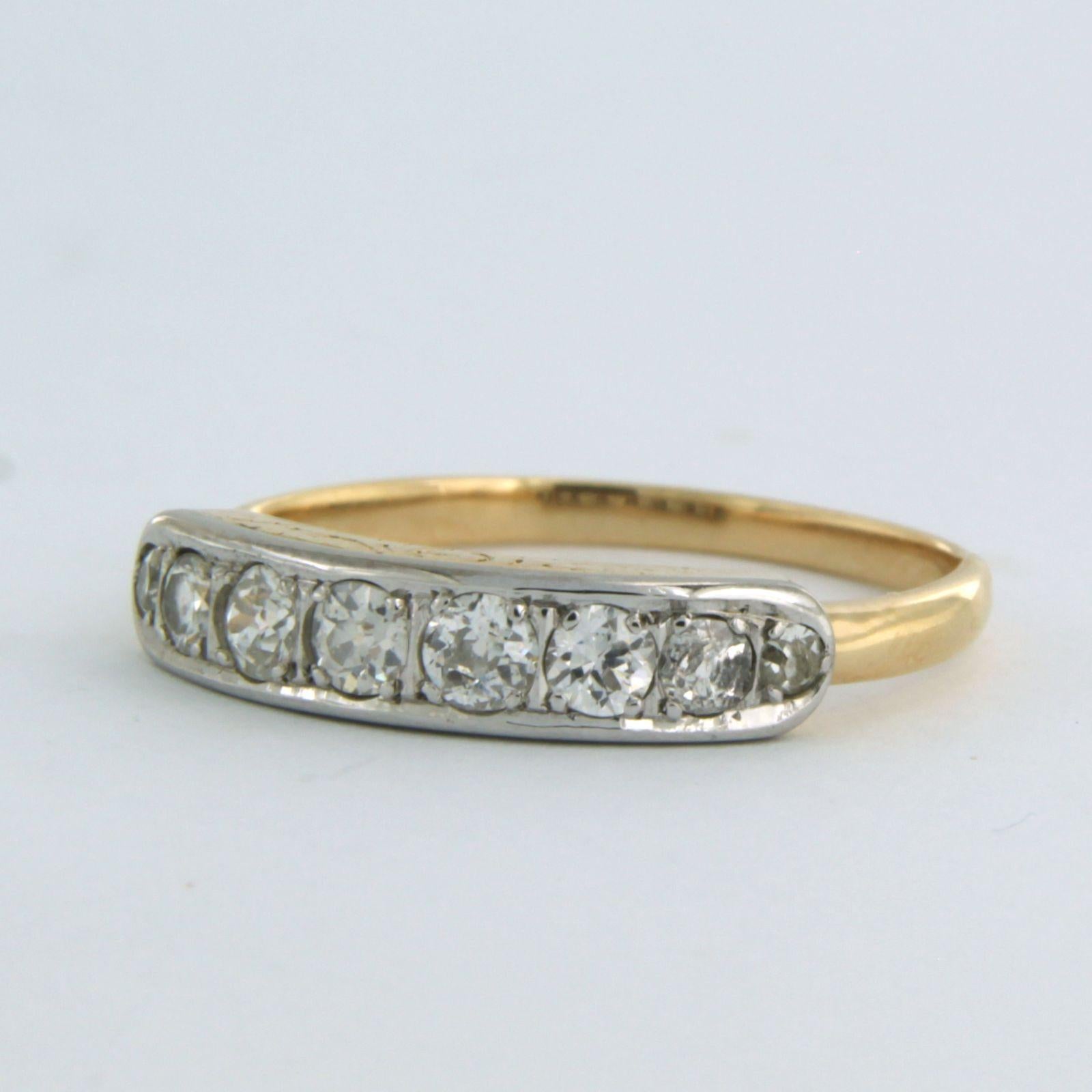 Ring mit Diamanten aus 14 Karat zweifarbigem Gold (Alteuropäischer Schliff) im Angebot