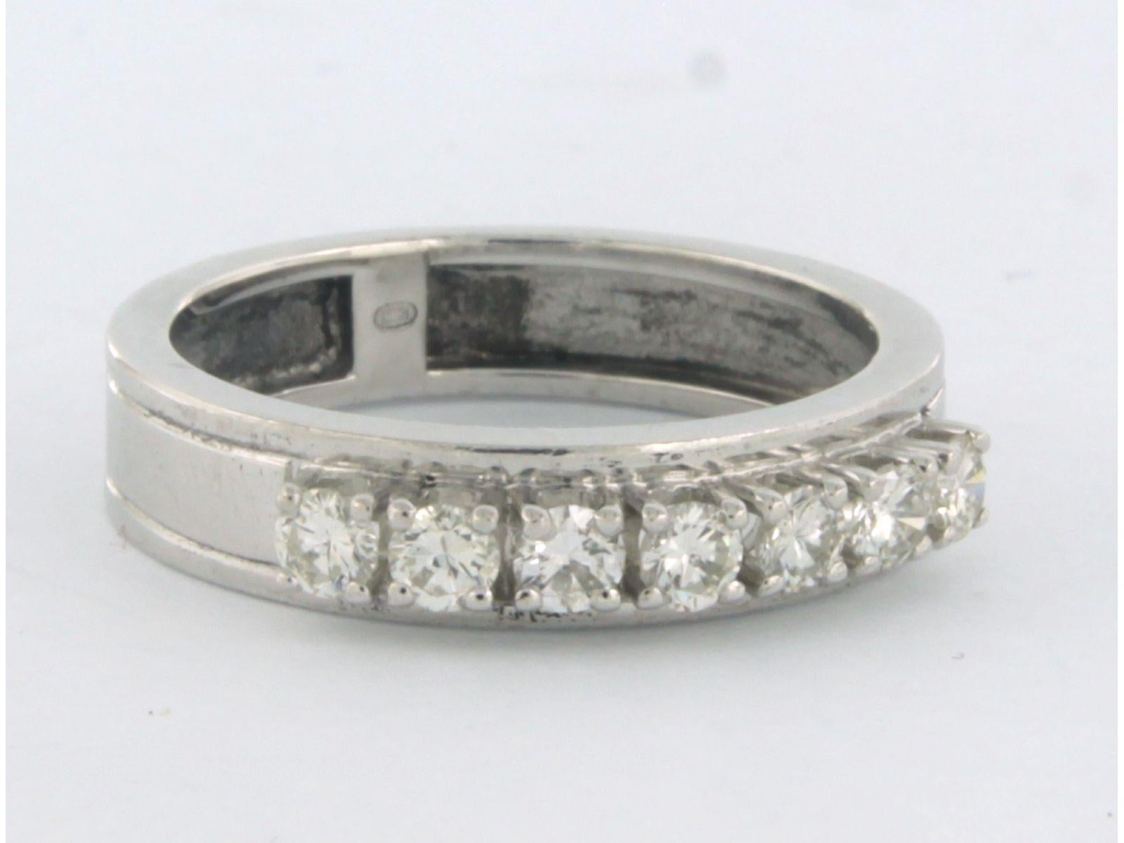 Ring with diamonds 14k white gold In Good Condition For Sale In The Hague, ZH