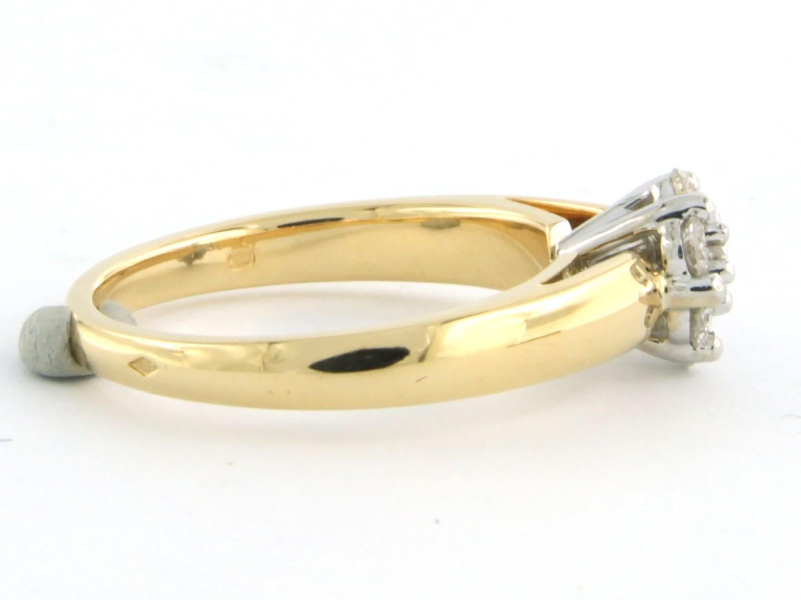 Ring with diamonds 18k bicolour gold In Good Condition For Sale In The Hague, ZH
