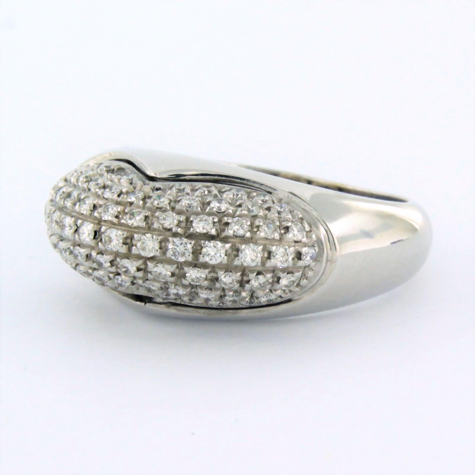 Brilliant Cut Ring with diamonds 18k white gold For Sale