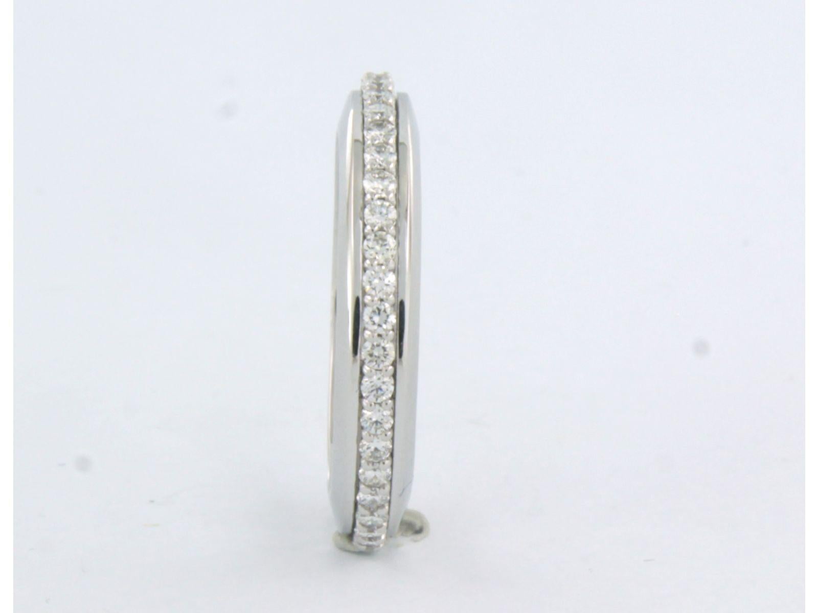 Ring with diamonds 18k white gold In New Condition For Sale In The Hague, ZH
