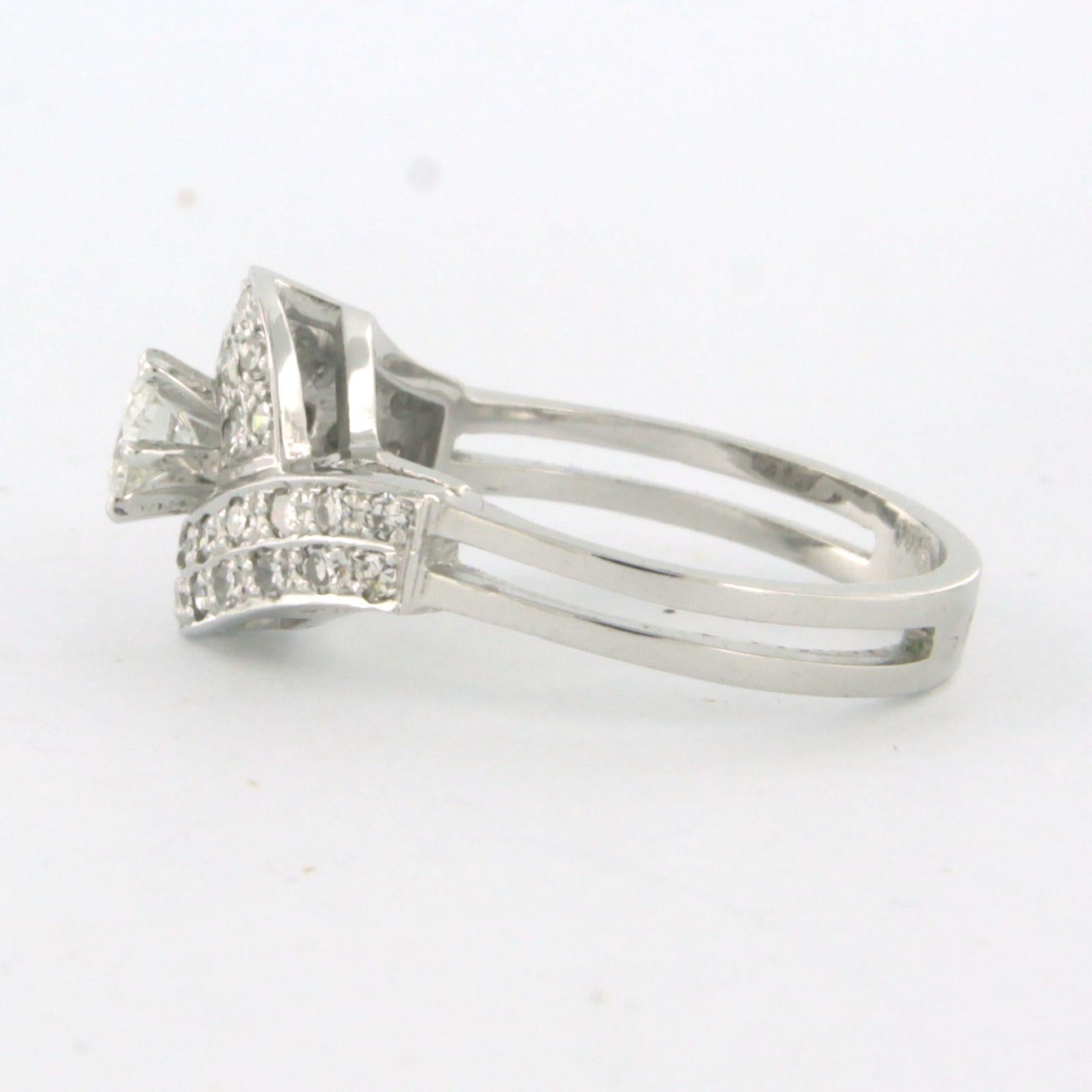 Ring with diamonds 18k white gold In Good Condition For Sale In The Hague, ZH