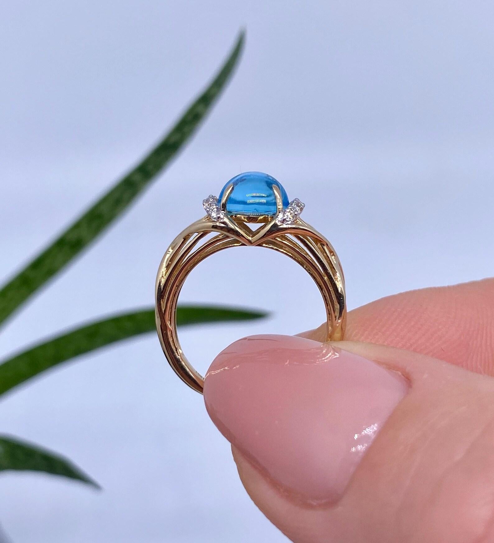 Ring with Diamonds and Topaz natural gemstone, 14 Karat Yellow gold, Size 4US In New Condition For Sale In Daugavpils, LV