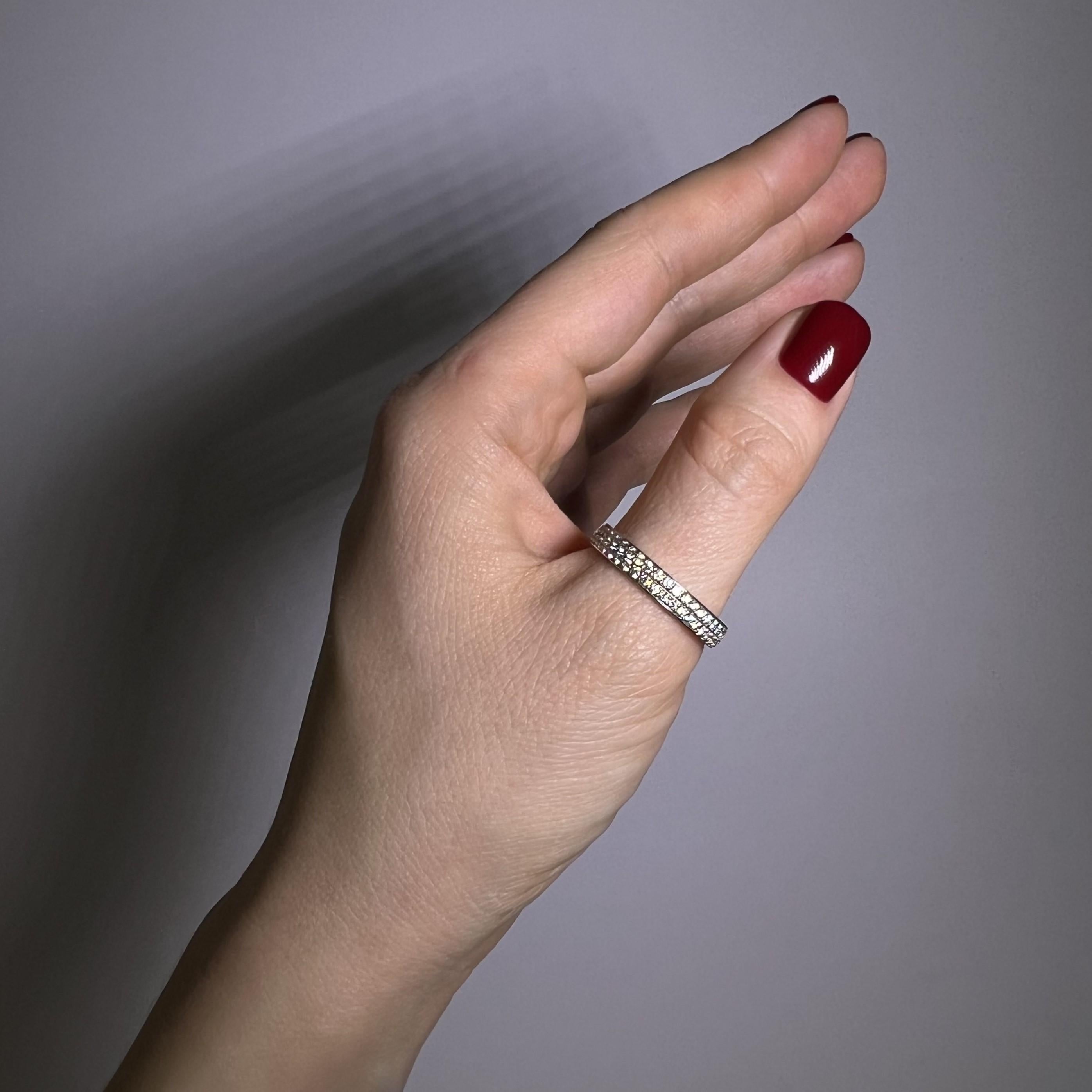 Ring mit Diamanten aus 18 Karat Rot- und Weißgold von Bucherer  im Angebot 9