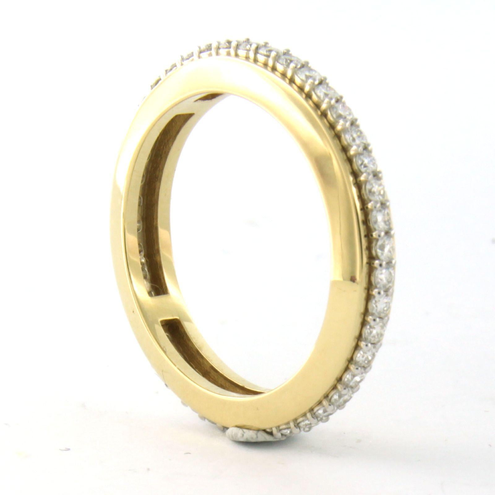 Brilliant Cut Ring with diamonds up to 0.58ct 18k bicolour gold For Sale