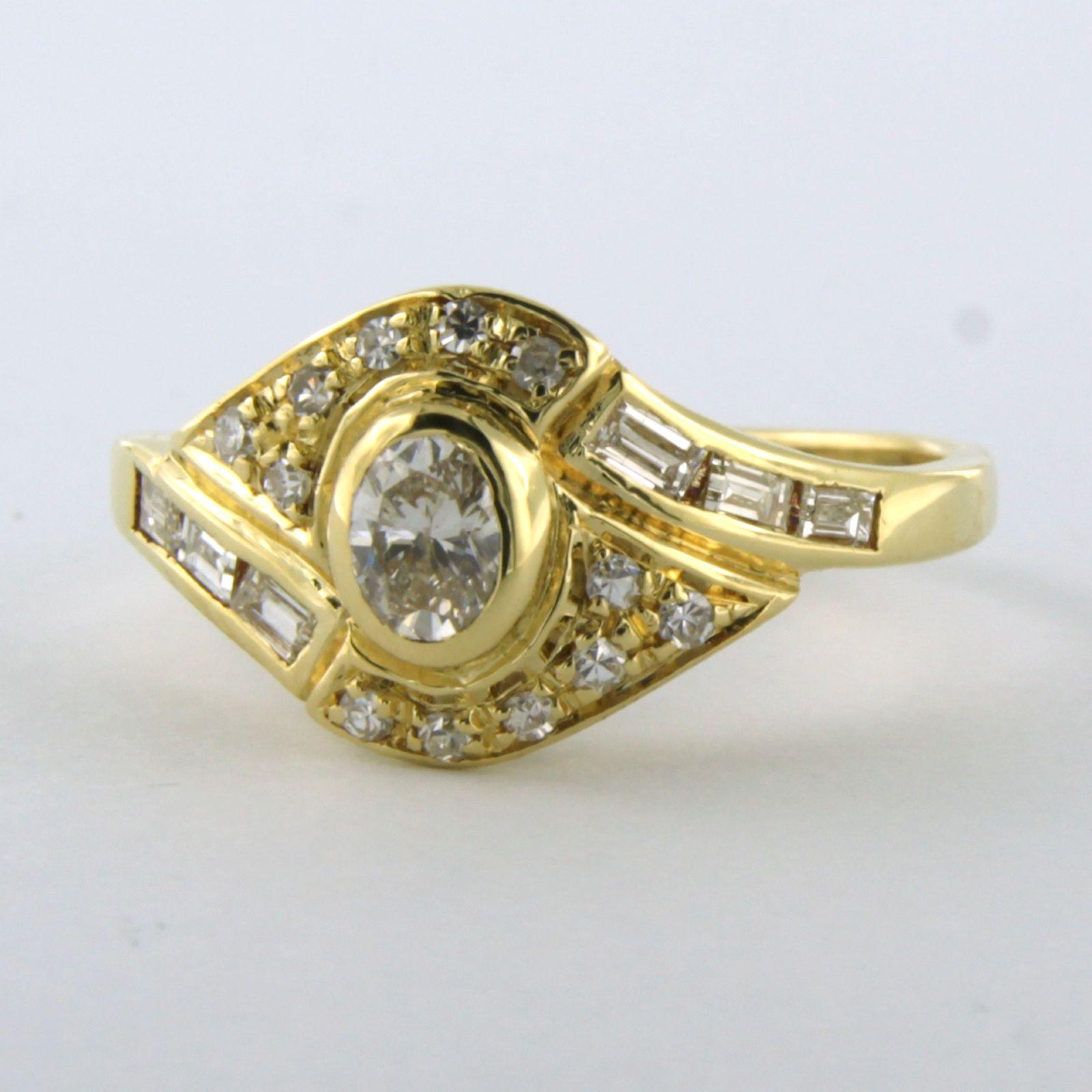Oval Cut Ring with diamonds up to 0.84ct - 4.1 grams - 18k yellow gold For Sale