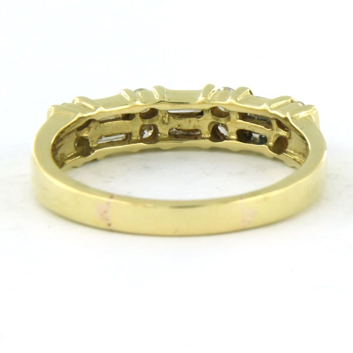 Ring with diamonds up to 1.00ct 18k yellow gold In Excellent Condition For Sale In The Hague, ZH