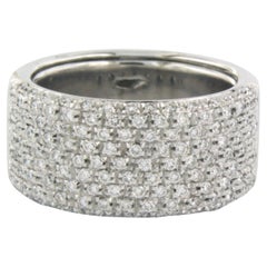 Ring with diamonds up to 1.30ct. 14k white gold 