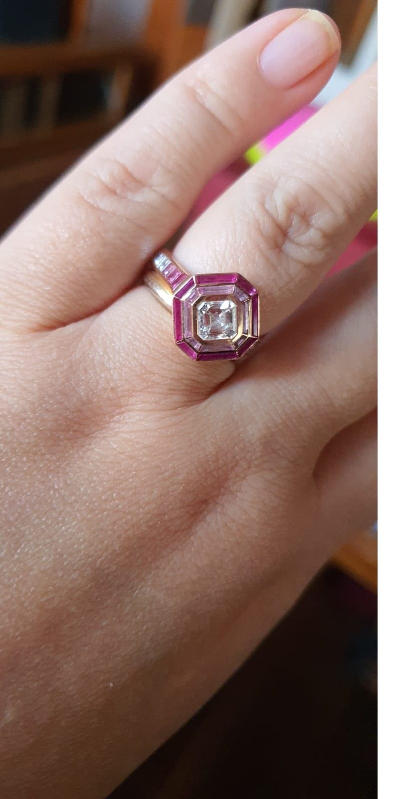 Art Déco Anello con doppia aureola di rubino e diamanti in vendita