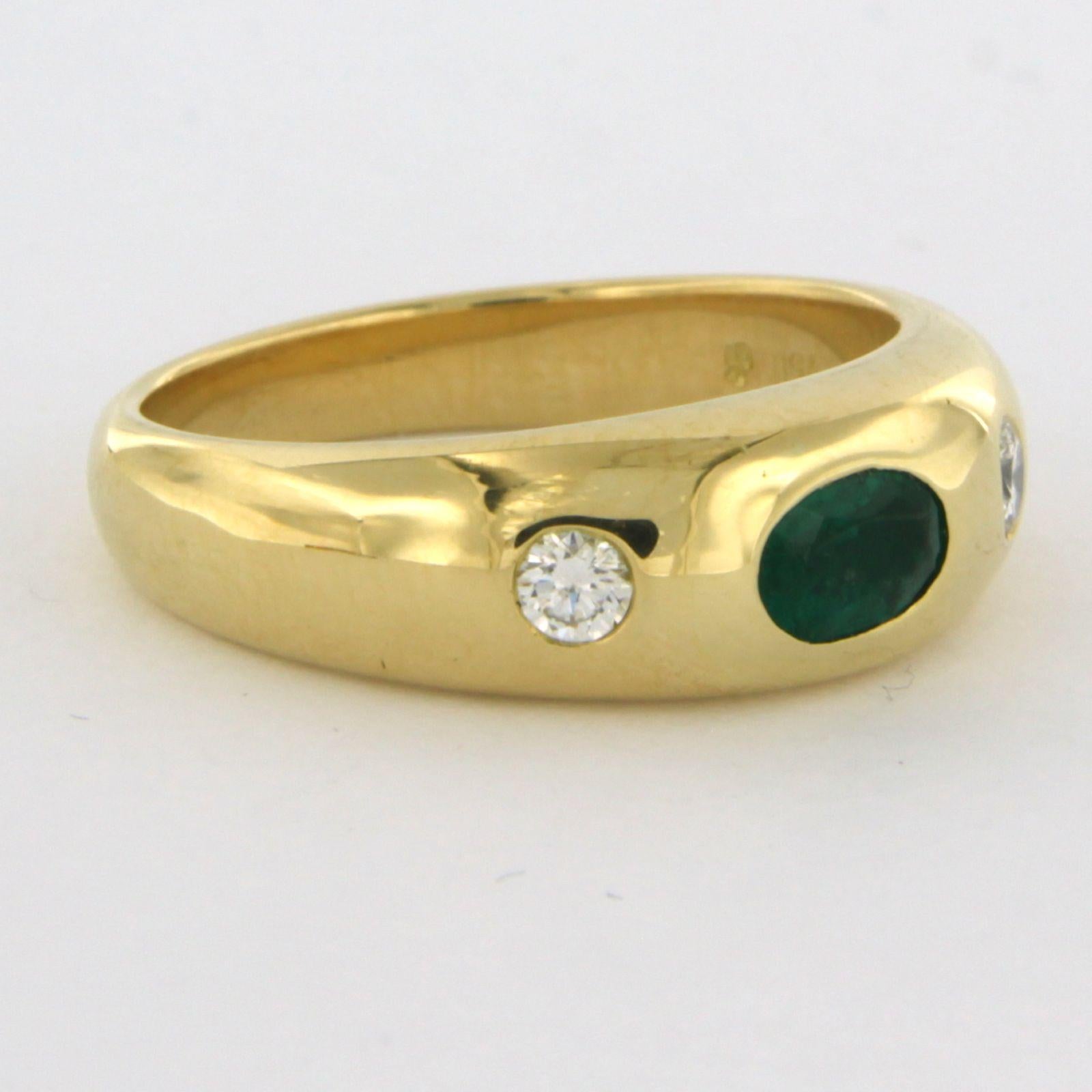 Moderne Bague avec émeraude et diamant taille brillant jusqu'à 0,16ct Or jaune 18k