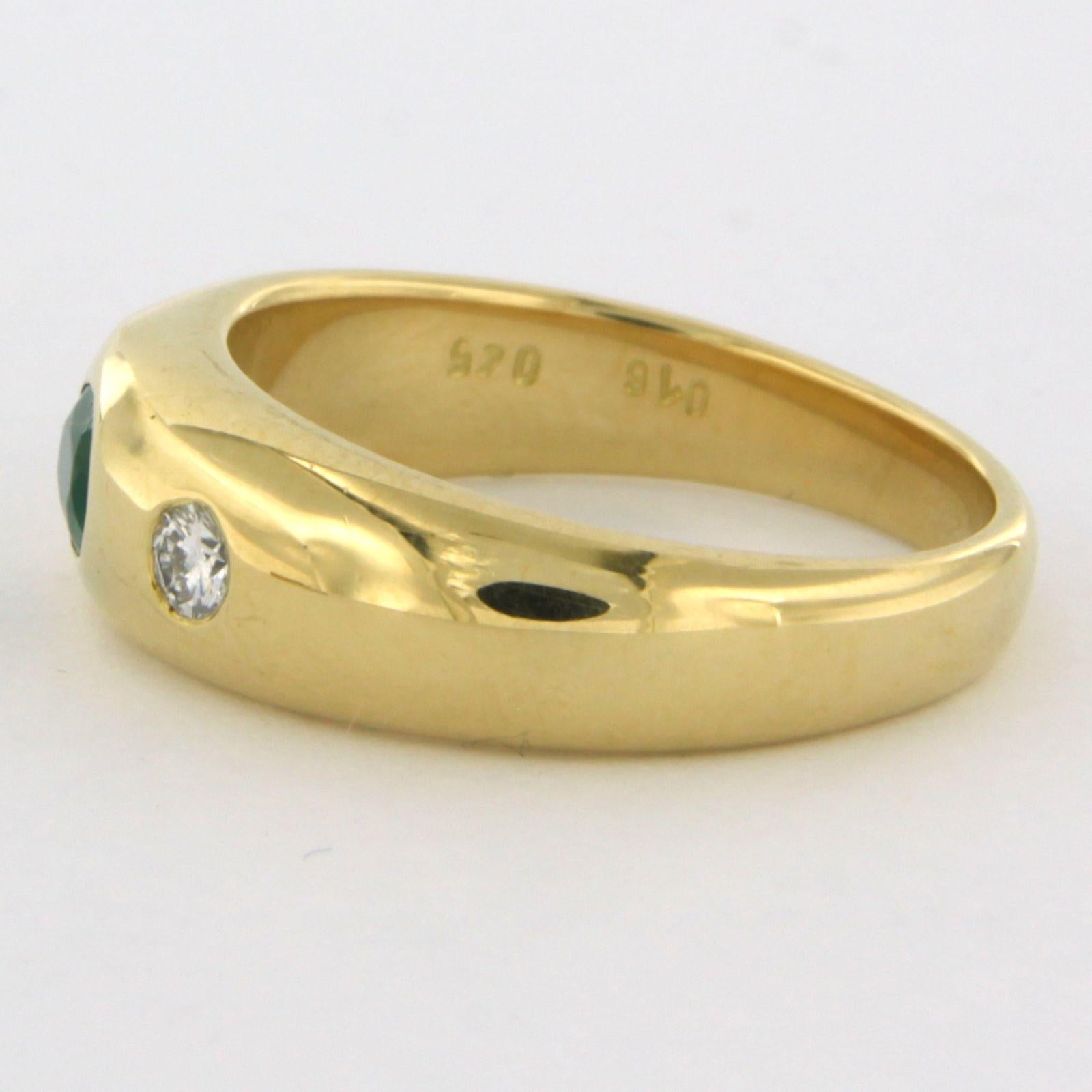 Bague avec émeraude et diamant taille brillant jusqu'à 0,16ct Or jaune 18k Excellent état à The Hague, ZH