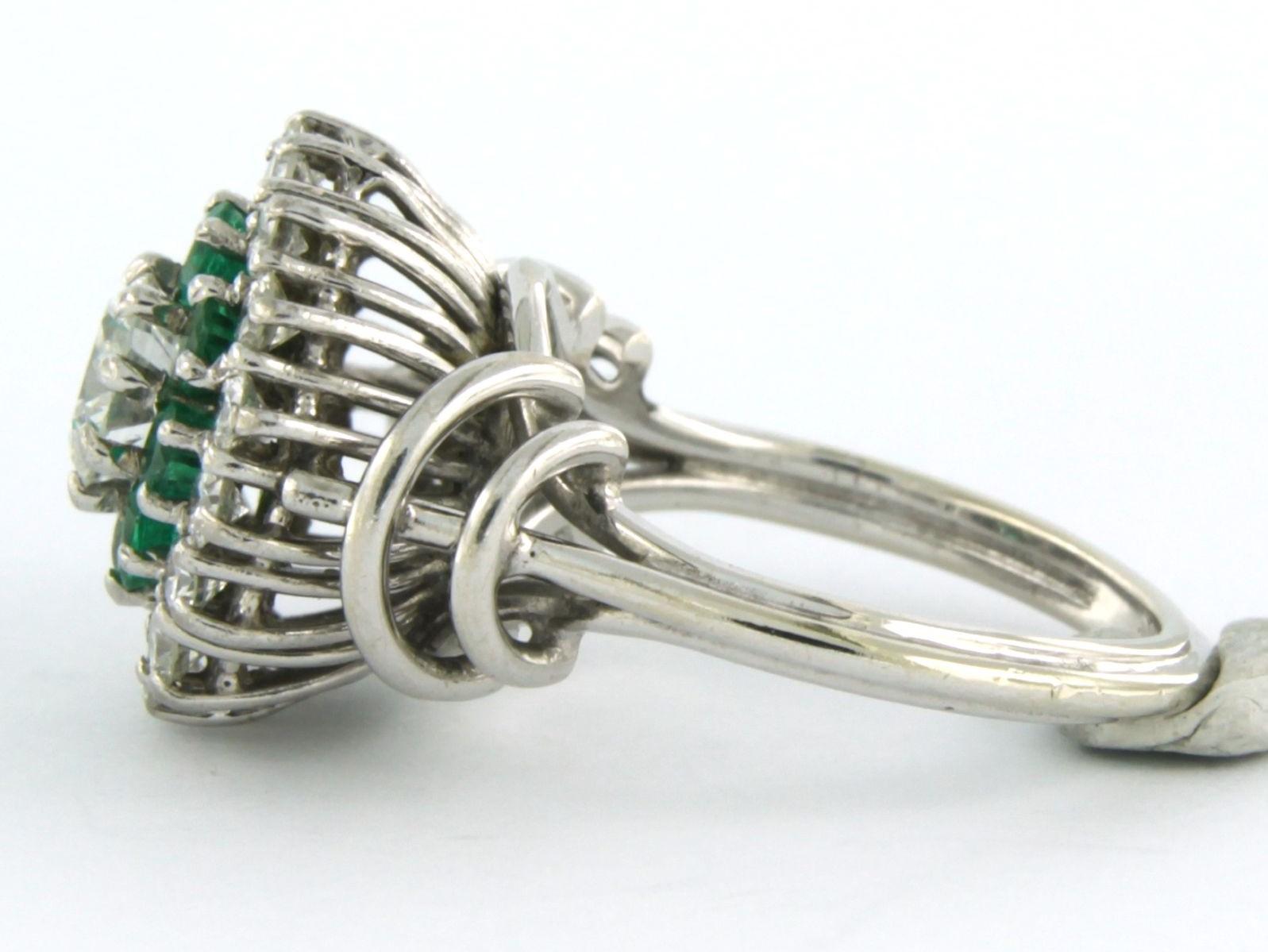 Ring mit Smaragd und Diamant im Brillantschliff bis zu 1,50ct 6,5 Gramm 18k Gold Damen im Angebot