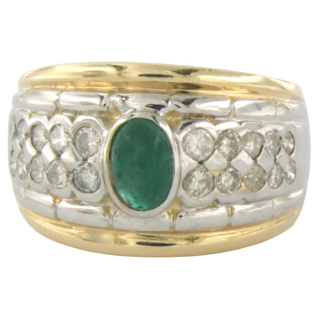 Ring with emerald and diamonds 14k bocolour gold For Sale