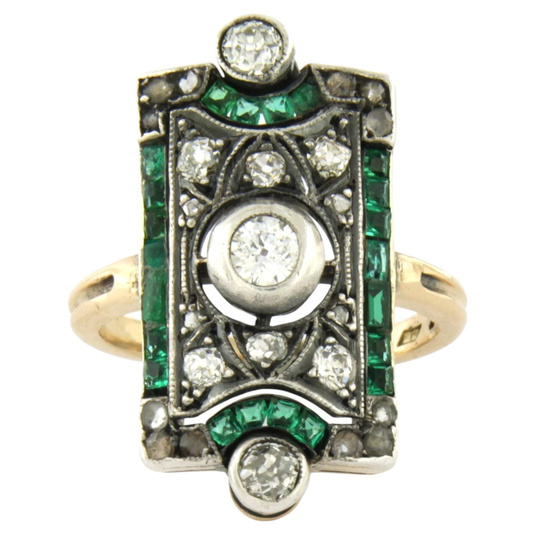 Ring with emerald and old mine cut diamonds up to 0.80ct 14k gold and silver For Sale