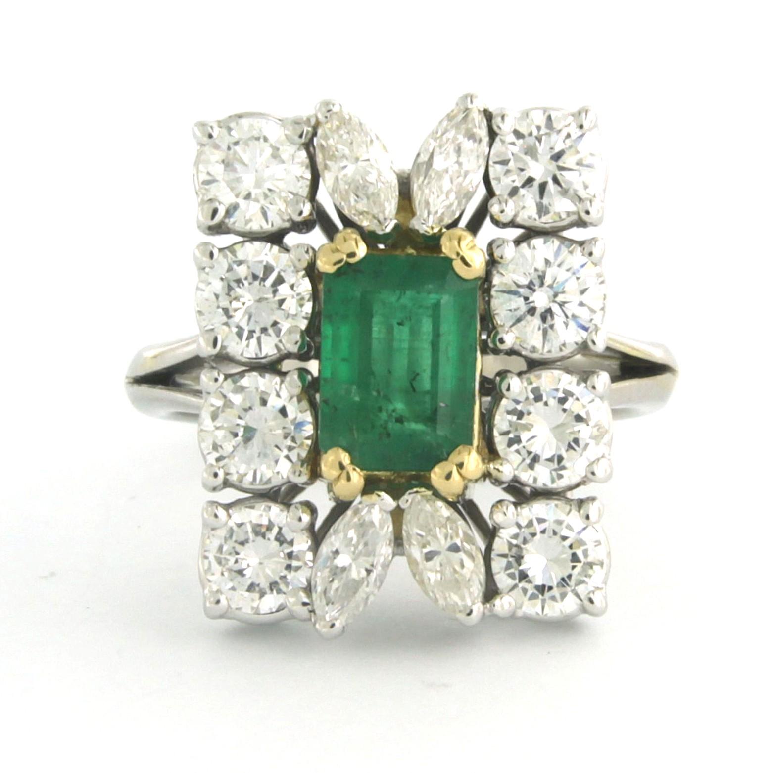 Ring with emerald, brilliant and marquise shaped diamond up to 2.50ct 18k gold