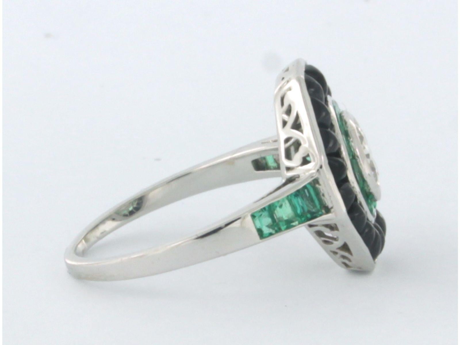 Ring with emerald, onyx and diamond 14k white gold For Sale 1