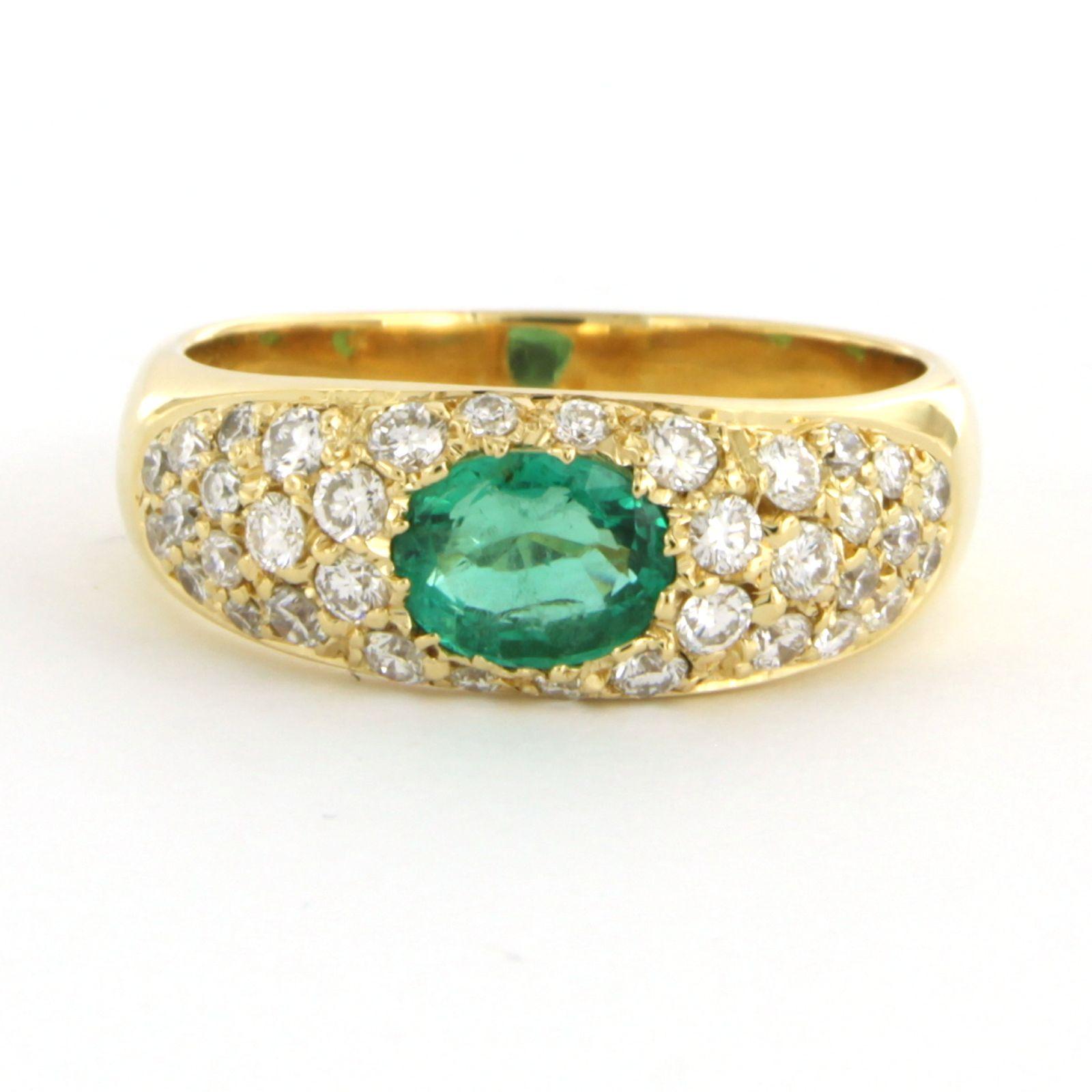 14k yellow gold ring set with emerald and brilliant cut diamonds. 0.75ct -F/G - VS/SI - ring size U.S. 8.75 – EU. 18.75(59)

detailed description:

The top of the ring is 7.7 mm wide

Ring size US 8.75 – EU. 18.75(59), rings can be enlarged or