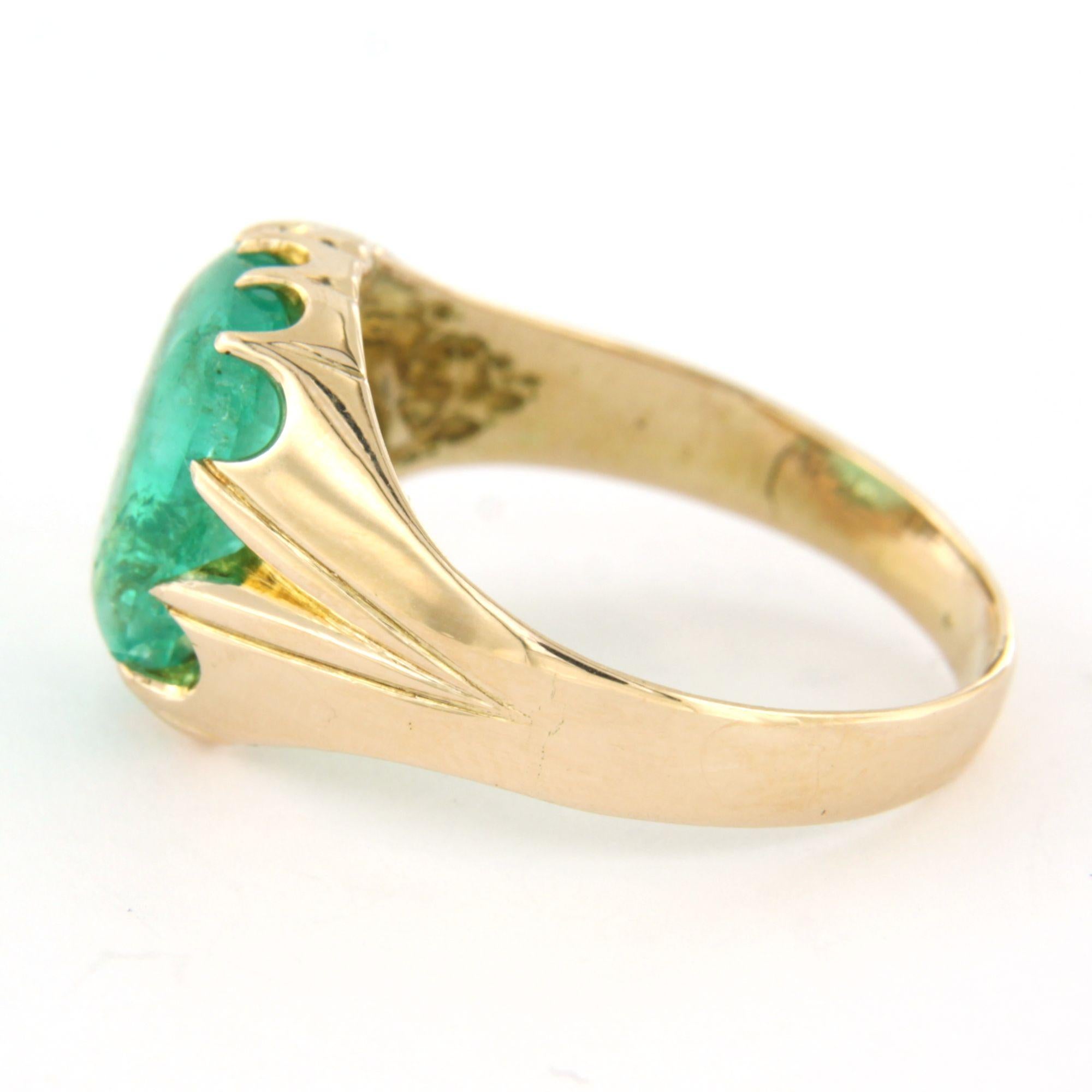 Ring mit Smaragd bis zu 2,20ct 10k Rotgold 3,8 Gramm im Zustand „Hervorragend“ im Angebot in The Hague, ZH