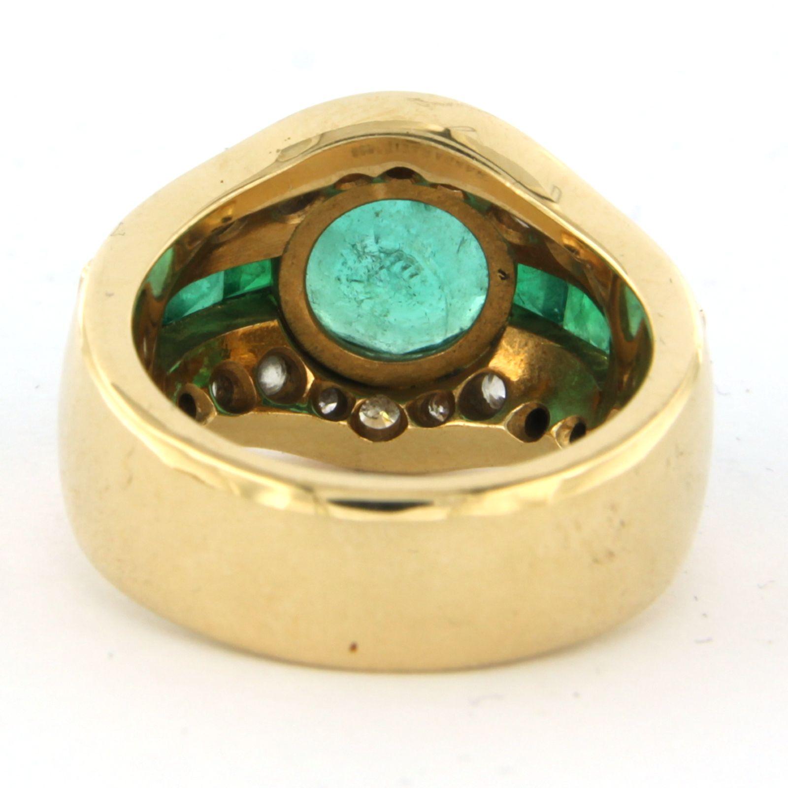 Women's or Men's Ring with emerald up to 2.50ct and brilliant cut diamonds up to 1.00ct 18k gold For Sale