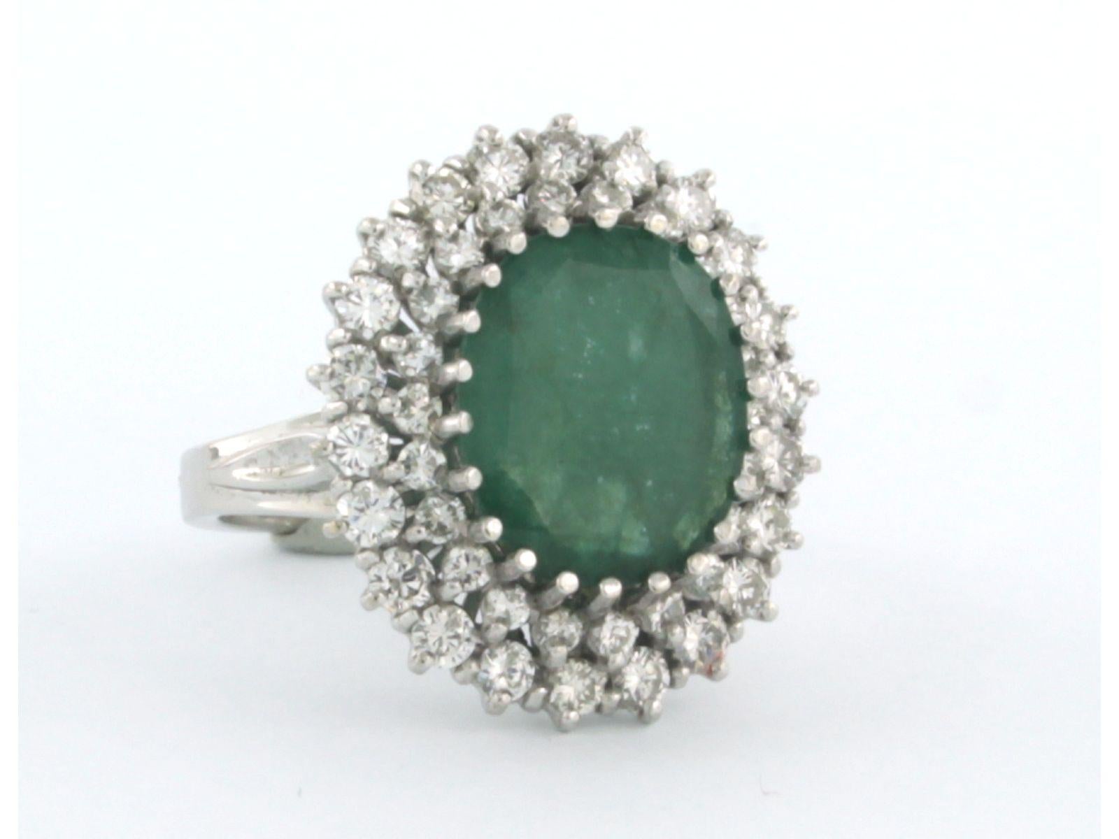 Bague avec émeraude jusqu'à 4,00ct et diamants taille brillant jusqu'à 1,70ct or 14k en vente 1