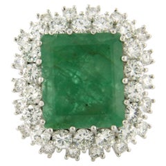 Ring with emerald up to 5.00ct and brilliant cut diamonds up to 4.00ct 14k gold