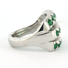 Ring with emeralds up to 3.50ct - 11.8 grams - 18k white gold