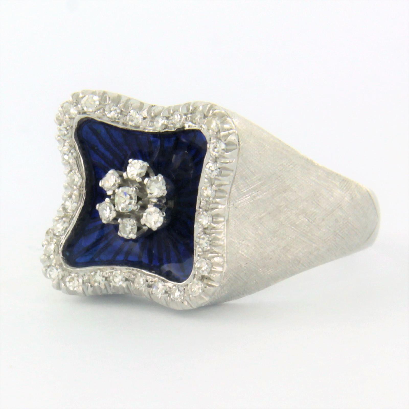 Ring mit Emaille und Diamanten aus 18 Karat Weißgold (Einfacher Schliff)