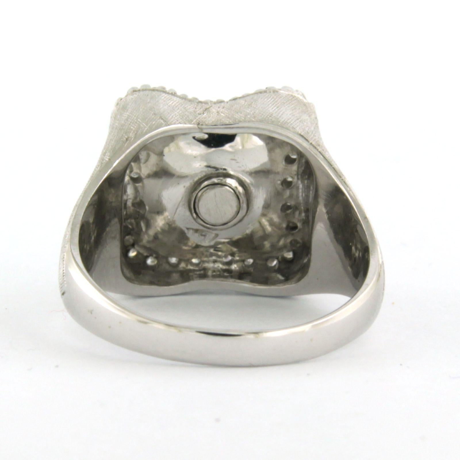 Ring mit Emaille und Diamanten im Einzelschliff bis zu 0,45 Karat 18 Karat Weißgold im Zustand „Hervorragend“ im Angebot in The Hague, ZH