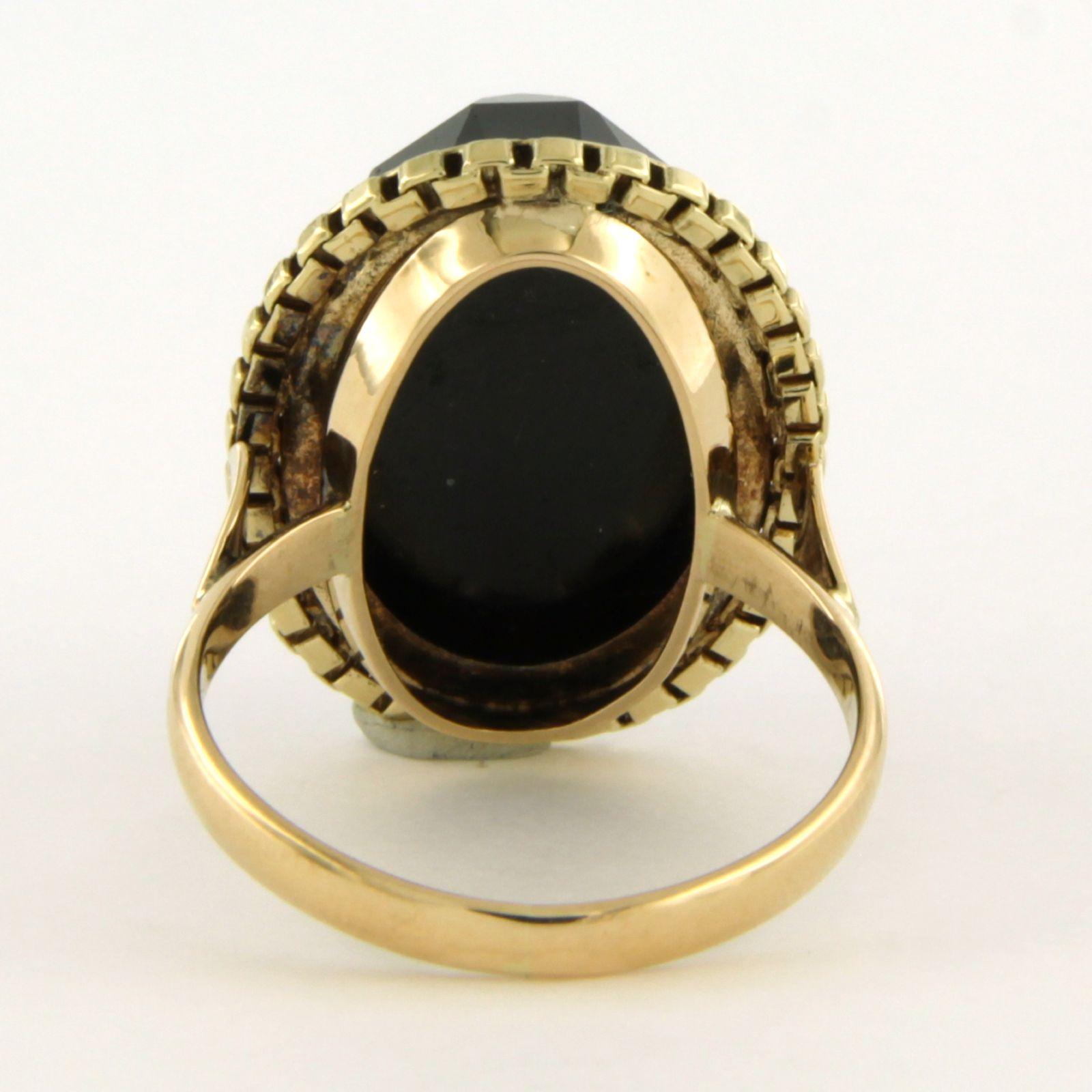 Rose Cut Ring with garnet 7.5 grams 14k yellow gold For Sale