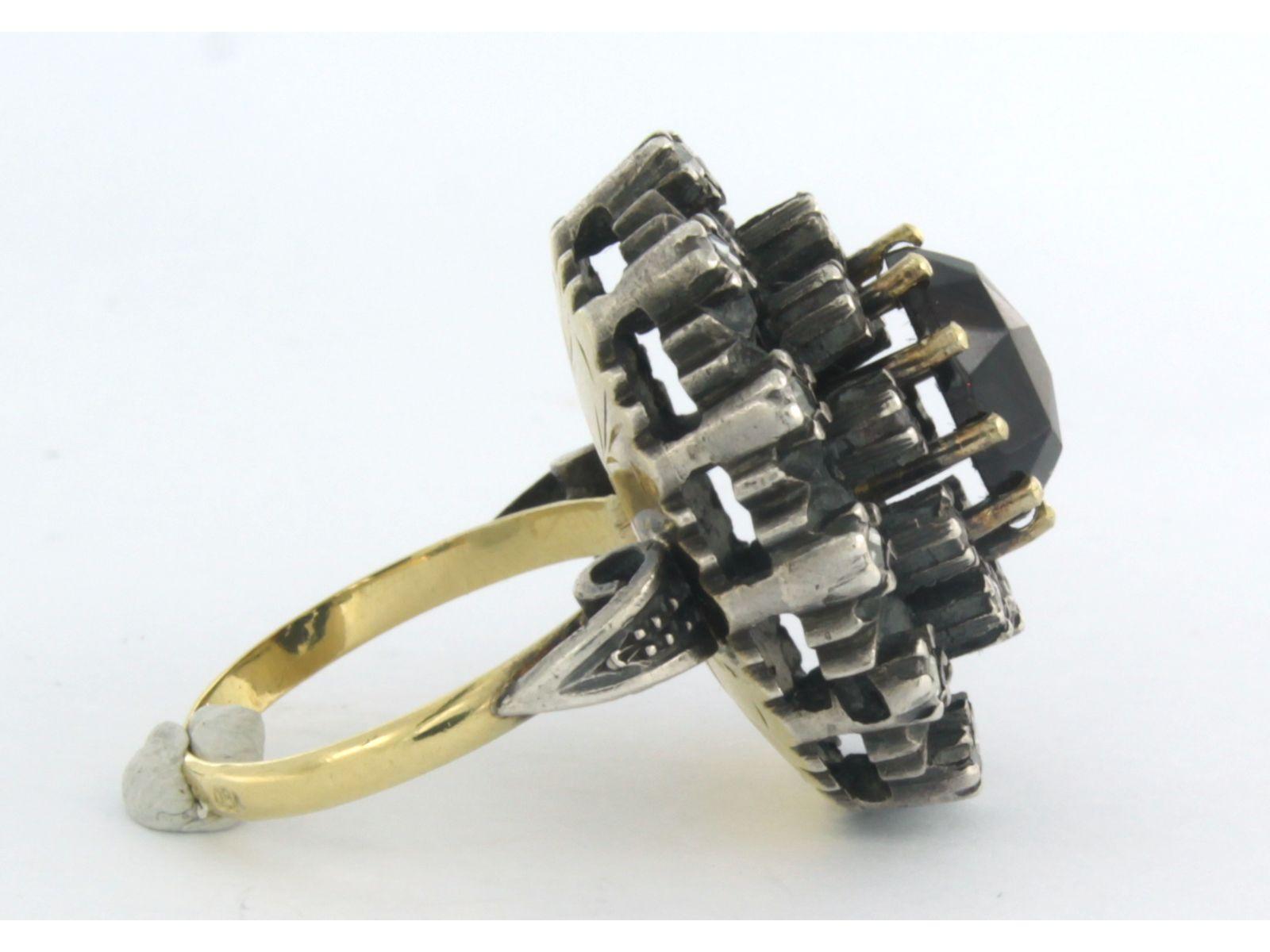 Ring mit Granat und Diamanten im Rosenschliff 18k Gold und Silber 11,2 Gramm im Zustand „Hervorragend“ im Angebot in The Hague, ZH