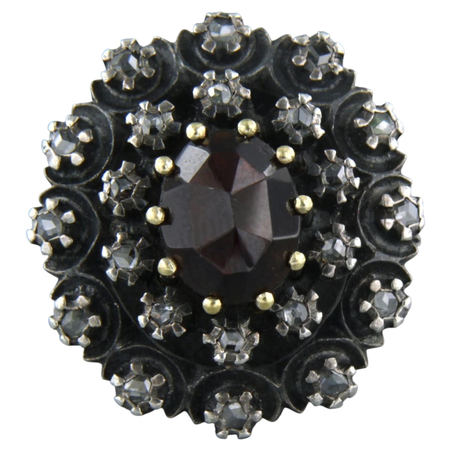 Ring mit Granat und Diamanten im Rosenschliff 18k Gold und Silber 11,2 Gramm im Angebot