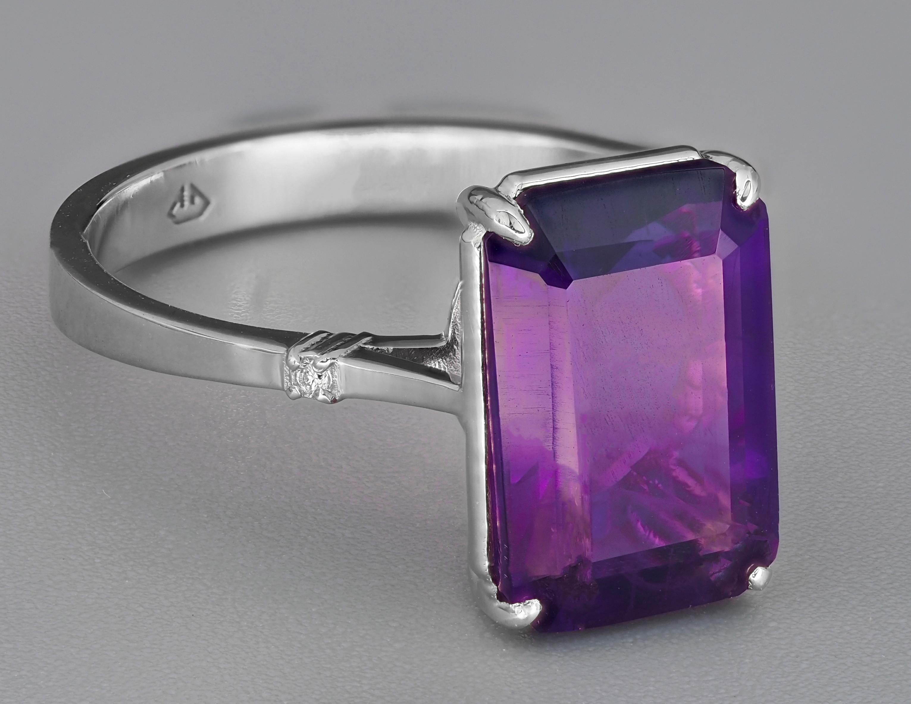 Emerald Cut Ring with Genuine Amethyst and Diamonds For Sale