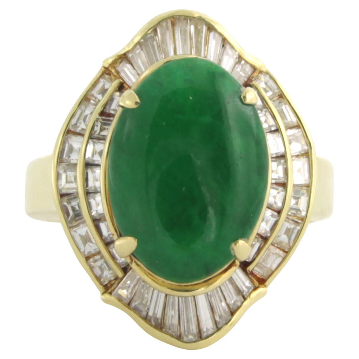 Ring with jade and diamonds 18k yellow gold For Sale