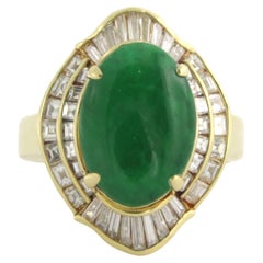 Ring with jade and diamonds 18k yellow gold