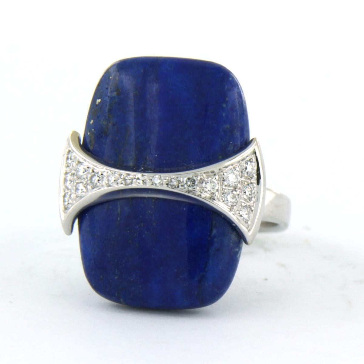 Brilliant Cut Ring with Lapis Lazuli and diamonds 14k white gold For Sale