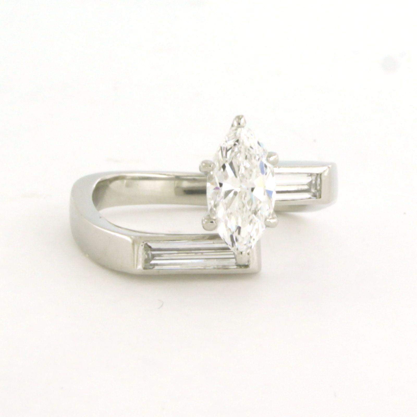 Women's Ring with marquise and baguette shaped diamonds up to 1.40ct platinum 8.0 grams For Sale