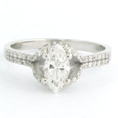 Anello con diamanti taglio marquise e brillante fino a 0,93ct in oro 14k da 2,8 grammi