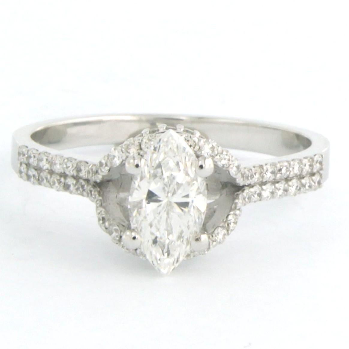 Ring with marquise and brilliant cut diamonds up to 0.93ct 14k gold 2.8 gram For Sale