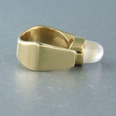 Ring with moonstone 14k yellow gold 12.0 grams