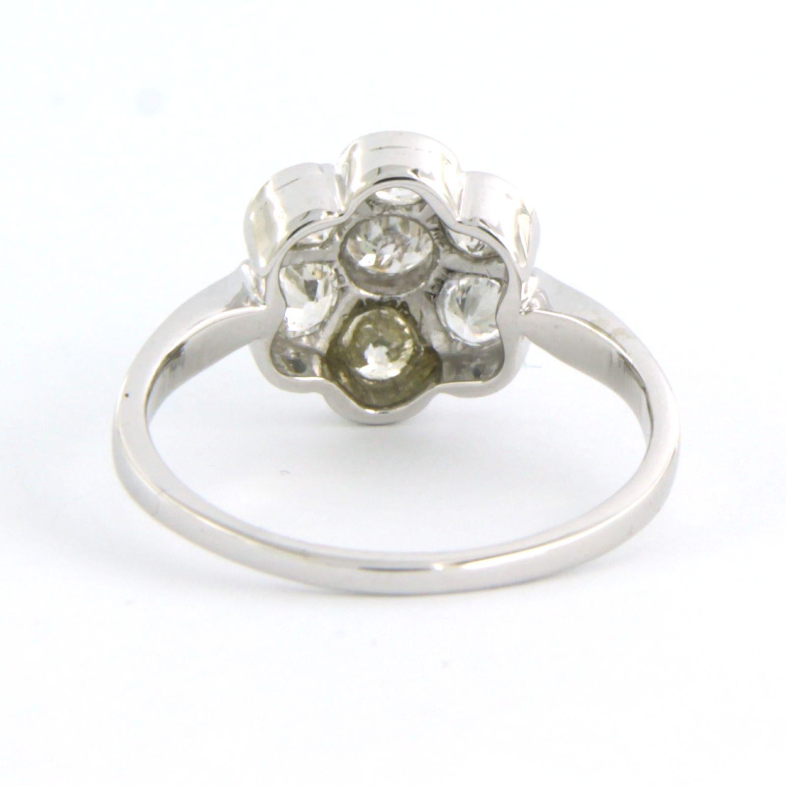 Taglio antico europeo Whiting con diamanti antichi di taglio europeo fino a 0,70 carati in oro bianco 14k 3,0 grammi in vendita