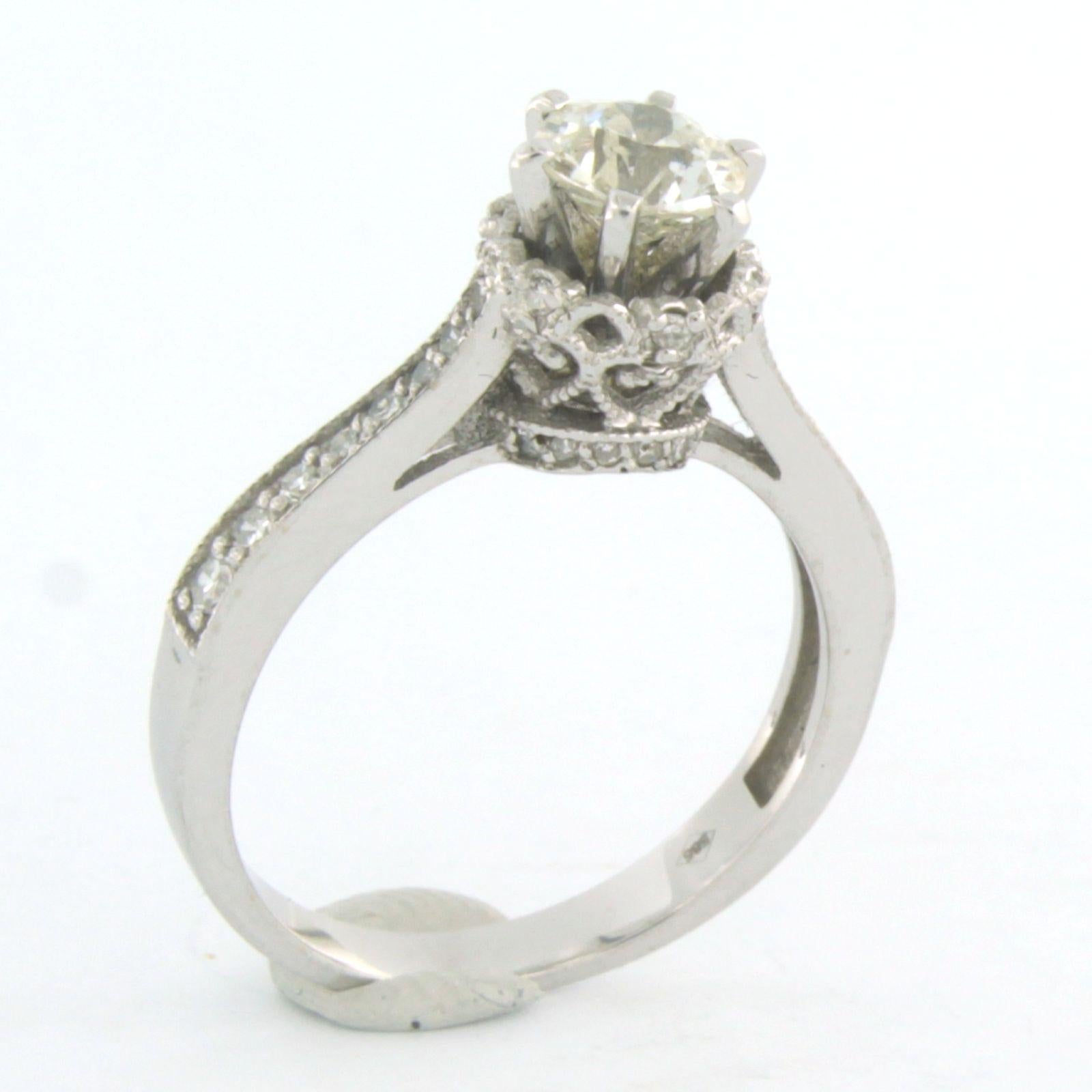 Anello con diamanti old mine e diamanti a taglio singolo fino a 1,00ct in oro bianco 14k in vendita 1