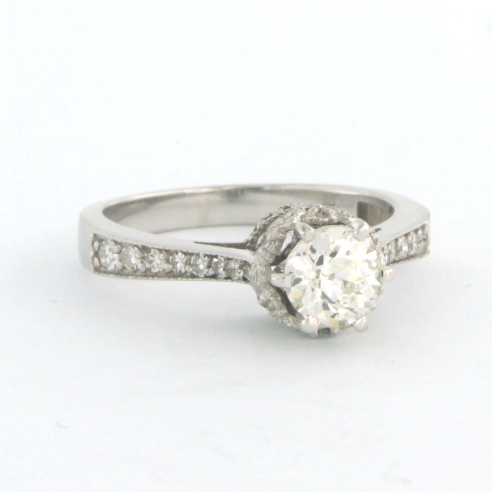 Anello con diamanti old mine e diamanti a taglio singolo fino a 1,00ct in oro bianco 14k in vendita 2