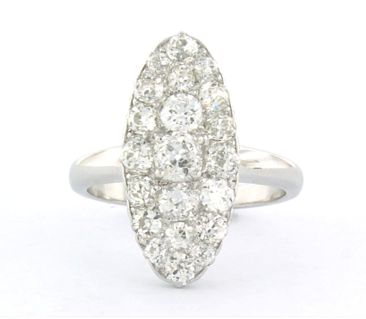 Bague en or blanc 14k sertie de diamants taille ancienne jusqu'à 3.00 ct - G/H - VS/SI - taille de bague US 7.5 - EU 18 (56)

Description détaillée :

La partie supérieure de l'anneau est de forme marquise, mesurant 2,2 cm sur 1,0 cm de large et 5,1