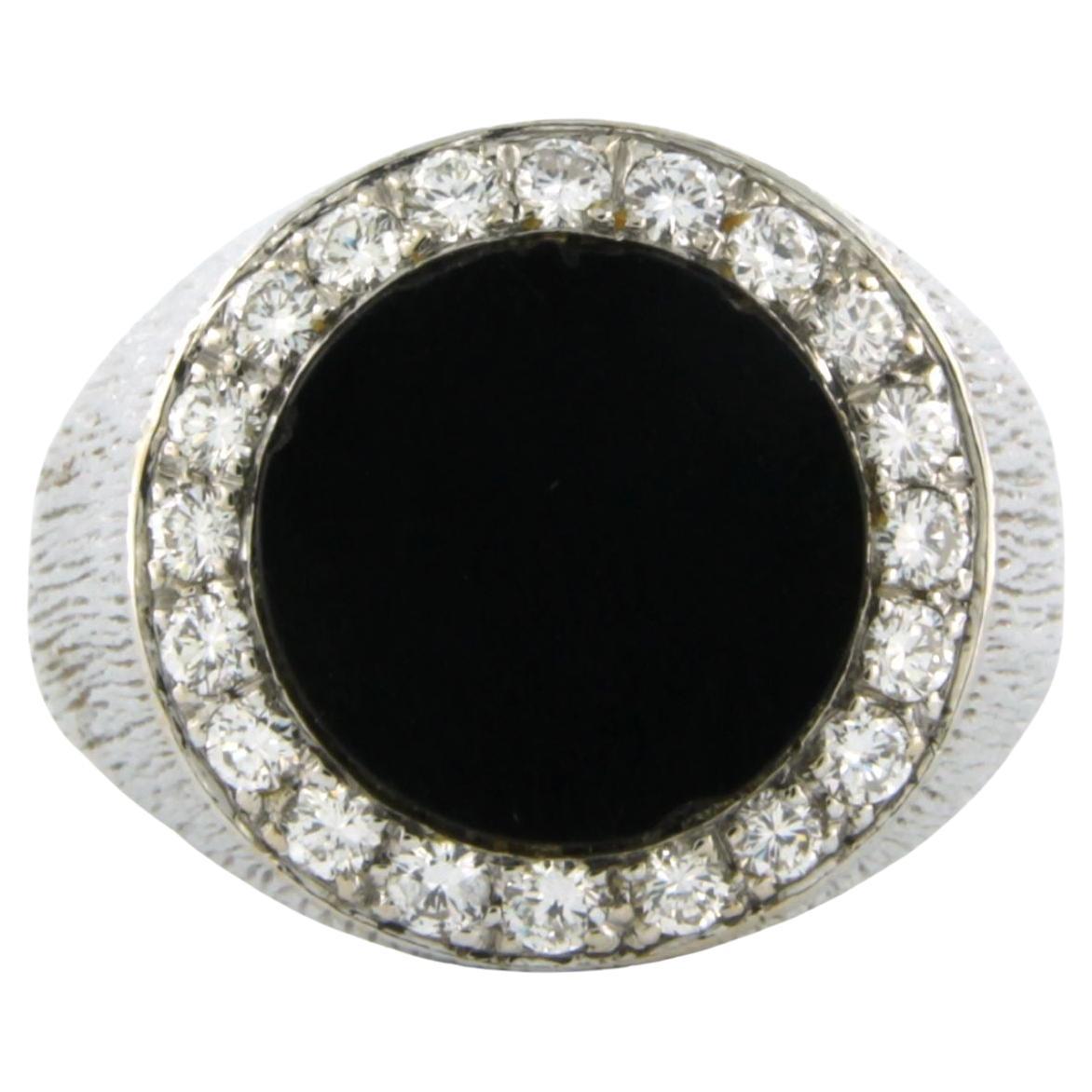 Bague avec onyx et diamants taille brillant jusqu'à 0,50ct 13,4 grammes Or 18k en vente